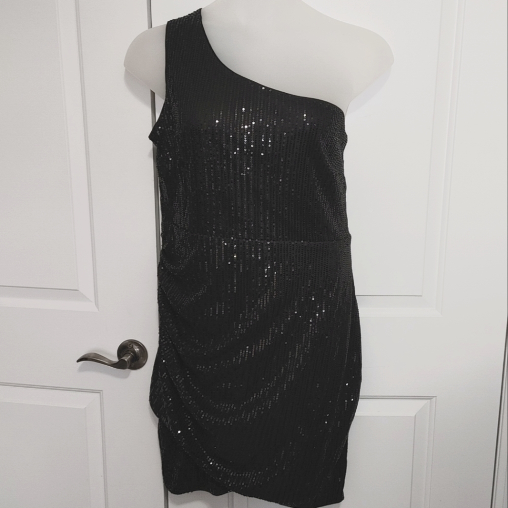 One shoulder black sparkle dress 2xl